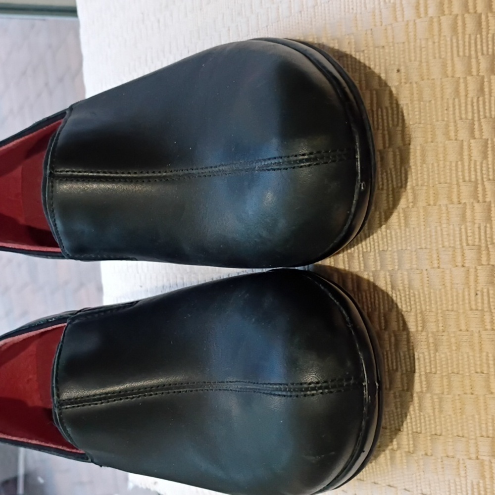 Merrell Black Leather Women's Mules.Size 9 New Condition - Picture 9 of 9